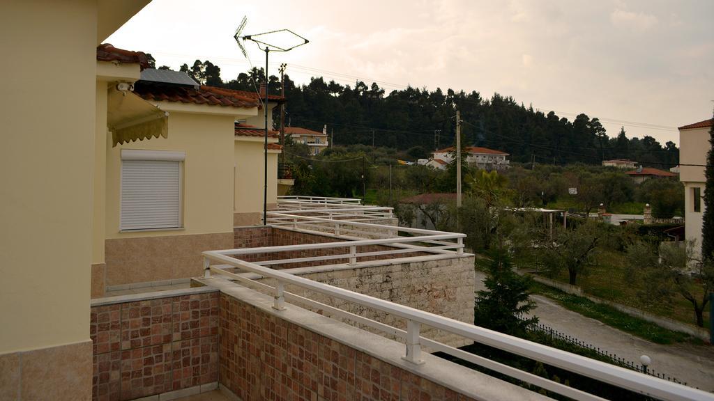 Apartments Monika Kriopigi Exterior photo